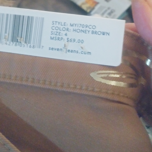 Seven7 Jeans - Picture 2 of 4